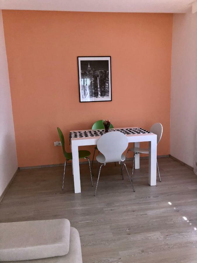 Apartma Brno *